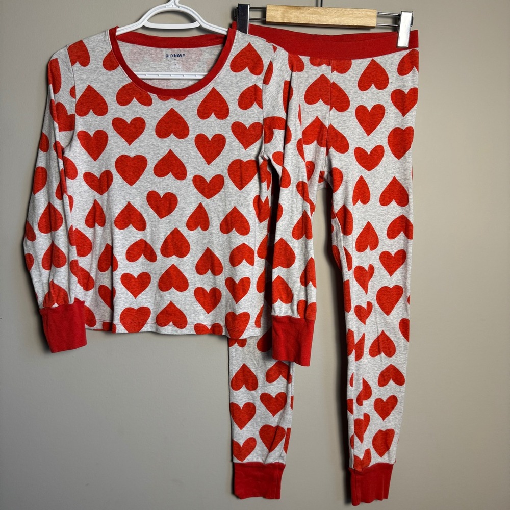 Old Navy Match The Fam Heart Pajamas Set Long Sleeve Pants *Mismatched Sizes*